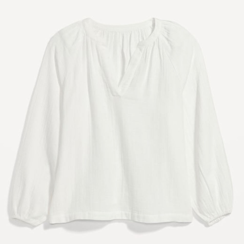 NWT White long sleeve V-neck blouse! Super cute! 3x